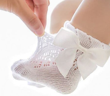 The Dos and Don'ts of Accessorizing Baby Girl Boutique Dresses